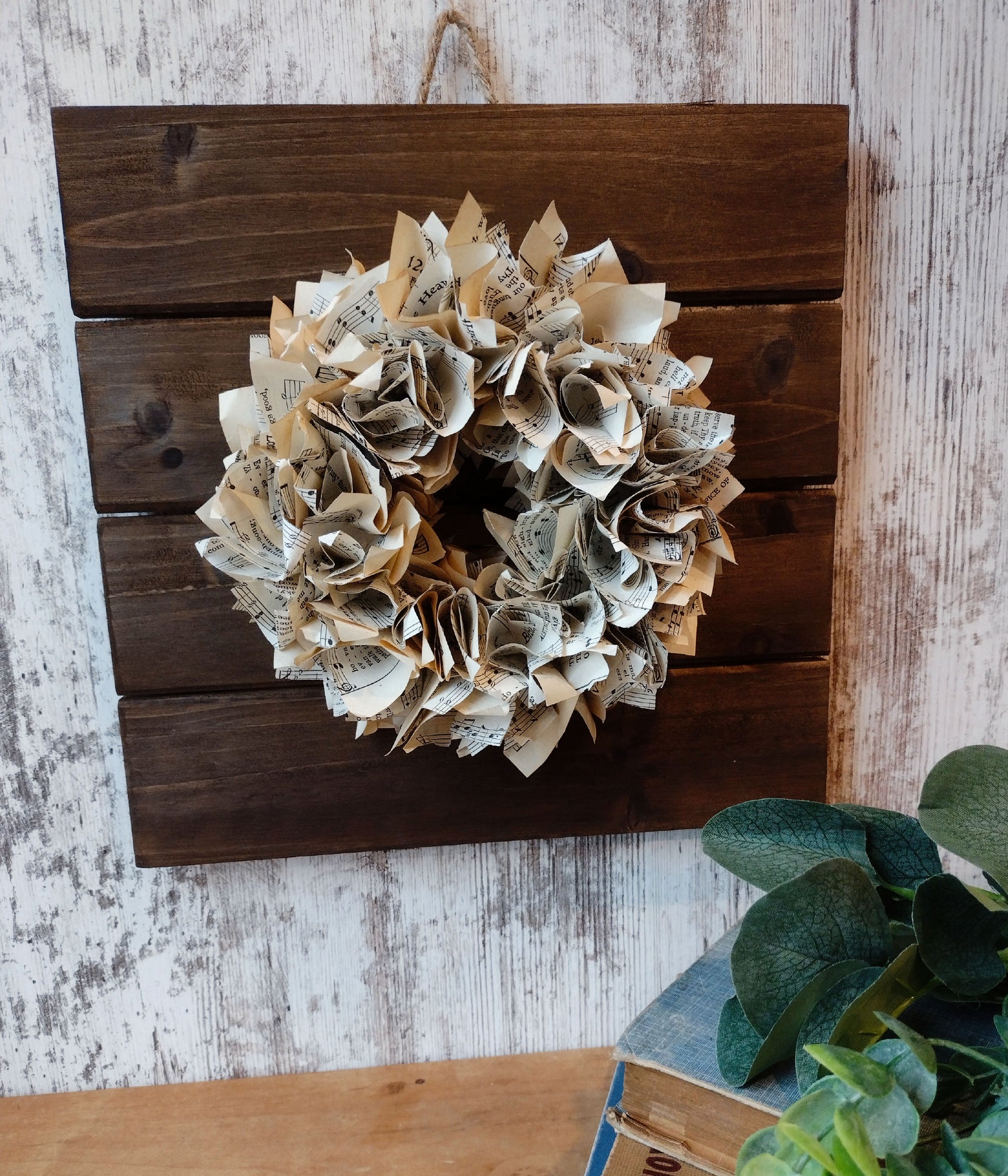 Custom small paper wreath on a wood board  image 0
